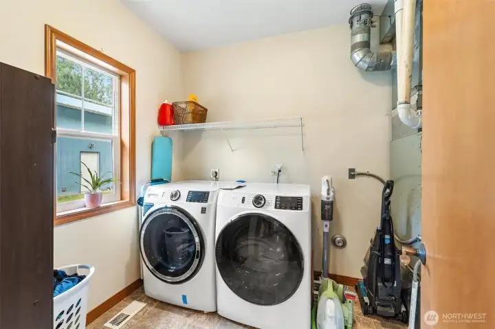 Unit A - Washer/Dryer room