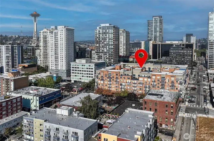 Located in the heart of Belltown with a walk score of 99!