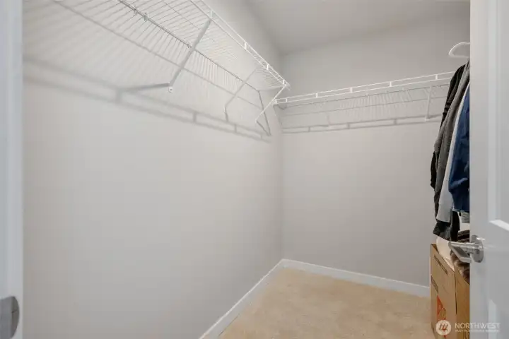 Walk in closet