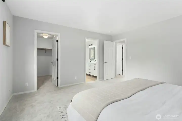 Primary Suite with walk in closet