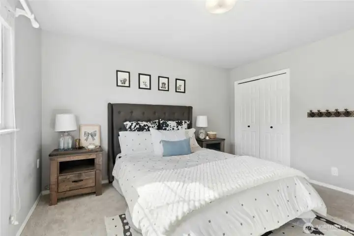 Generous sized bedroom