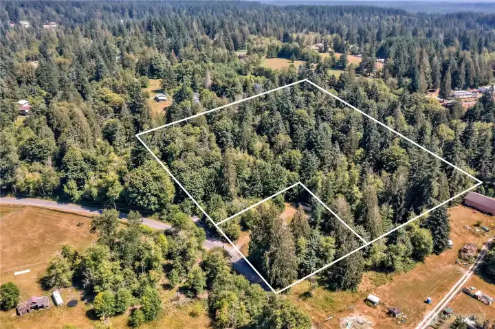 Approximate property lines. Zoning allows for (2) 5 acre parcels. Buyer to verify ~