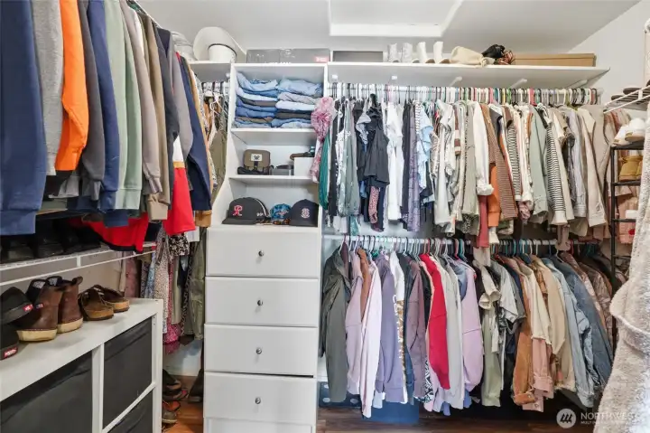 Walk in closet