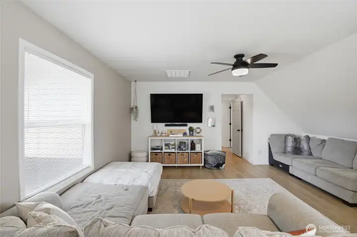 Bonus room