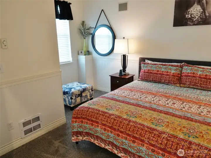 Bedroom w/ sitting area. Bedroom w/ sitting area.