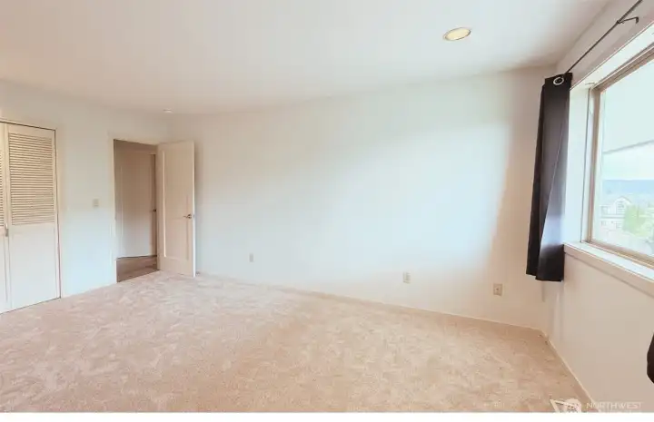 4 bedroom