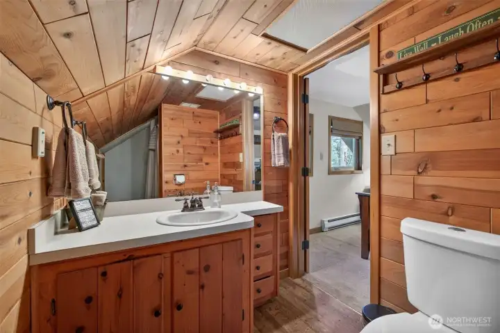 Upper-level Jack/Jill 3/4 bath Upper-level Jack/Jill 3/4 bath