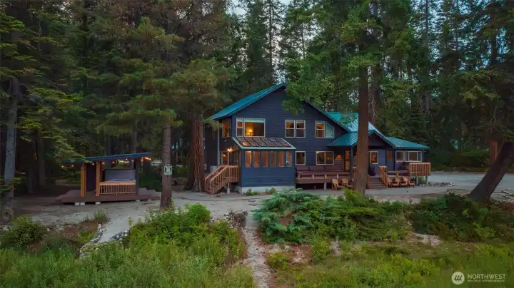 Sundown the cabin Sundown the cabin