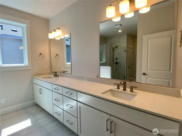 9245 Nootka Ct SE