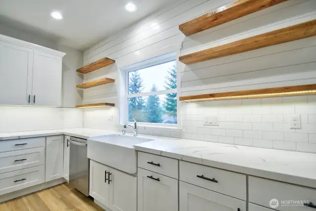 PHOTOS ARE FOR ILLUSTRATION PURPOSES ONLY- some upgrades may be shown, Call LA for details