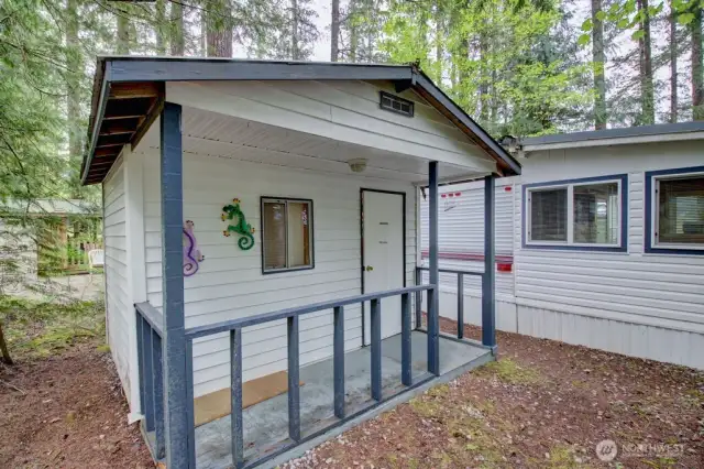 Multi use shed