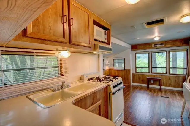 Nice sized kitchen