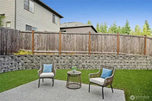 Generous Backyard