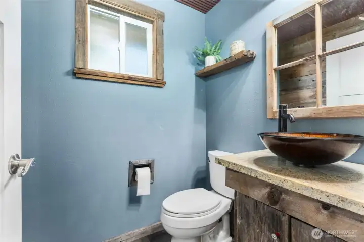 1/2 custom bath