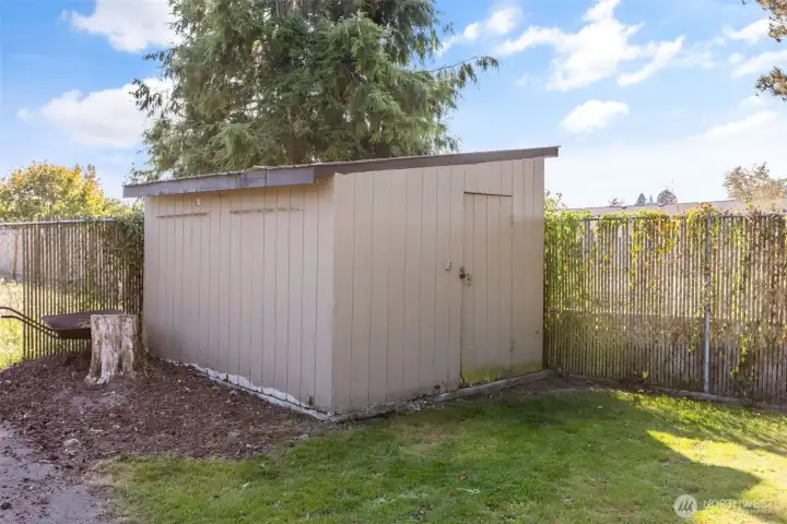 Storage shed
