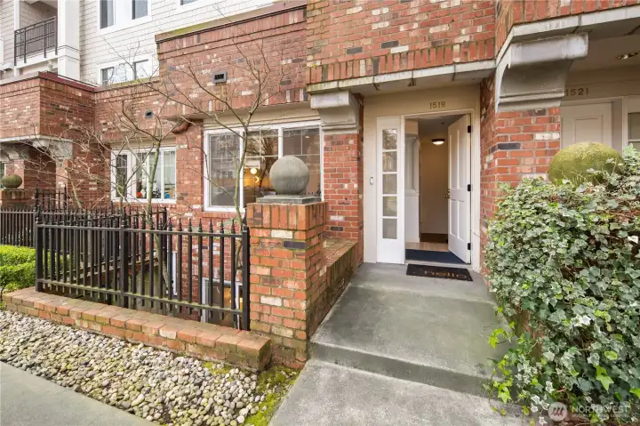 Welcome home to this updated and thoughtfully designed 2-story townhome-style condo located at 1519 NW. 57th St., in the heart of Ballard.