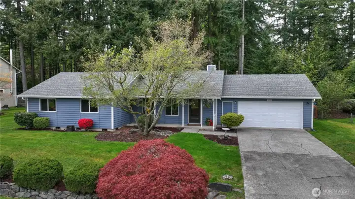 Welcome home to this beautifully refreshed and move in ready RAMBLER which offers a perfect blend of comfort and style!