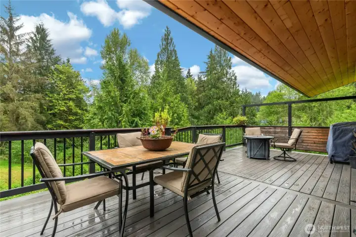 Extra large composite deck, partially covered for rain or shine enjoyment!