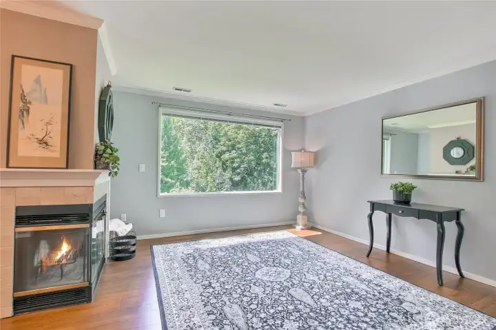 Enjoy cozy evening with your wood burning fireplace. Spacious rooms for flexible furniture layout.