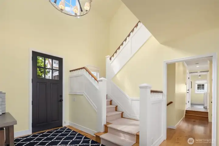 Pretty staircase and entry.