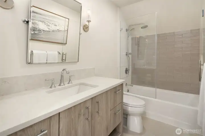 En-suite bathroom.