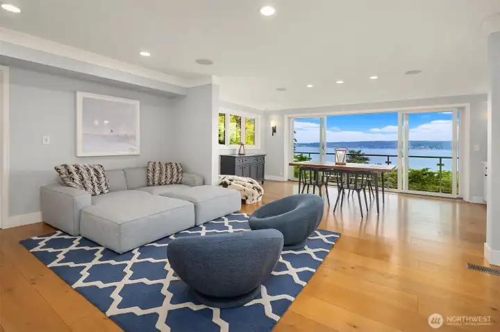 Lower level entertainment and recreation rooms.