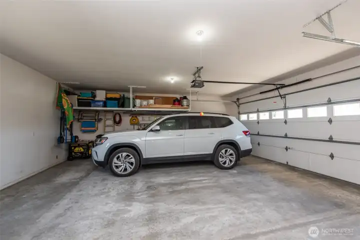 728 SF Garage
