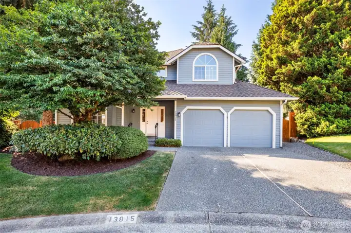 Stylish 2 story set on quiet, colorful cul de sac homesite.