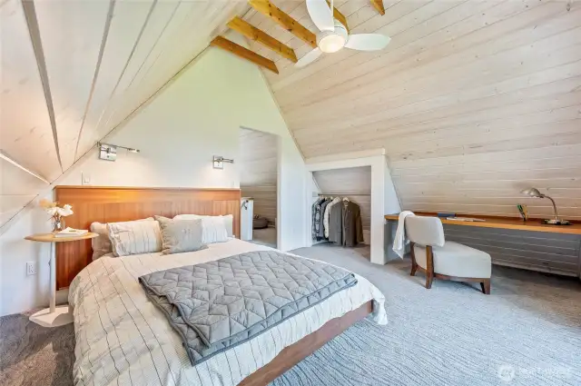 Bedroom, closet and desk