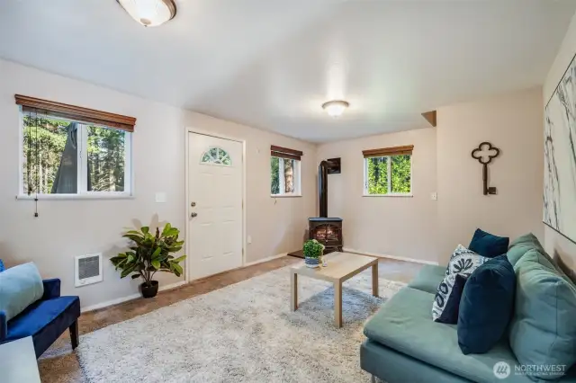 Living room 4