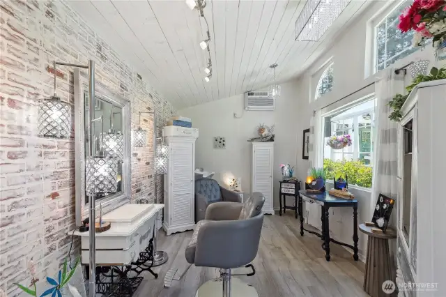 Work or hobby space with outside entrance