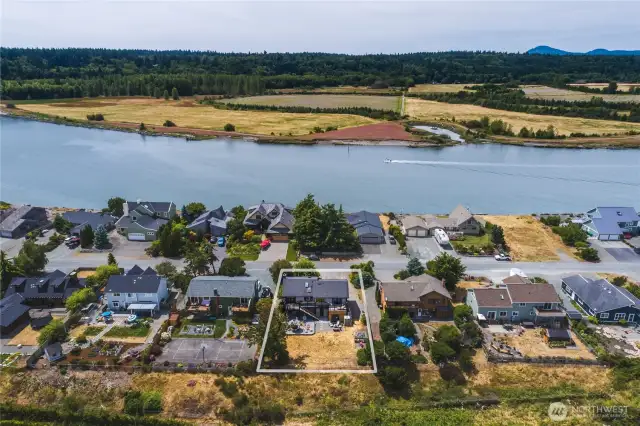 Tucked on a private street between the Swinomish Channel and the gorgeous Skagit farmlands.