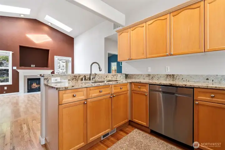 Open floor plan great for entertaining