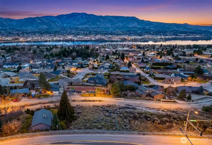 Sunset Views of the Columbia River, Wenatchee River Confluence park and Sage Hills above Wenatchee Sunset Views of the Columbia River, Wenatchee River Confluence park and Sage Hills above Wenatchee