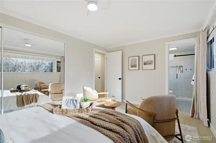 Master bedroom suite with 0.75 bathroom