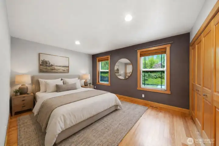 Virtually staged. Flexible bedroom or guest space.