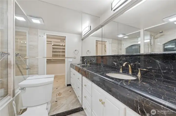 Check out the counterspace in your spa like primary bath. Check out the counterspace in your spa like primary bath.