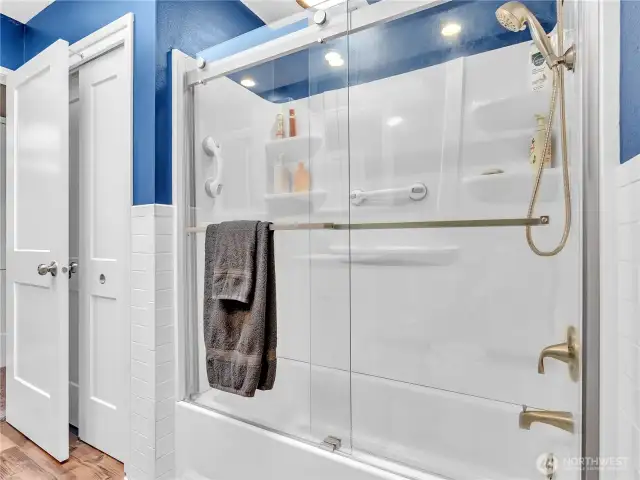 Upstairs Bath
