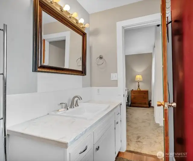 Upstairs Primary Bath