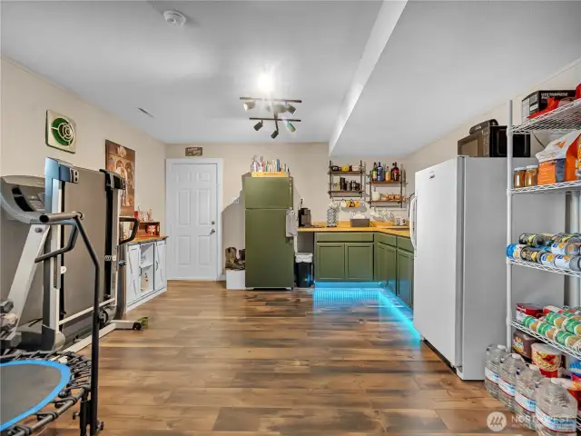 Downstairs Kitchenette