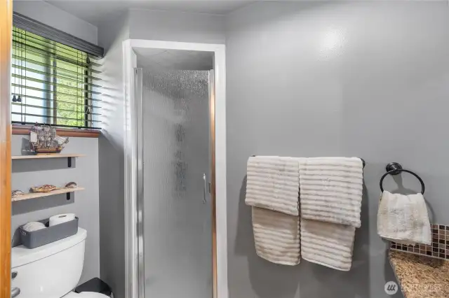 3/4 primary bath