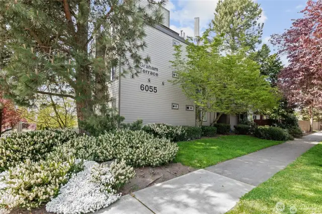 Beautifully maintained mature landscaping