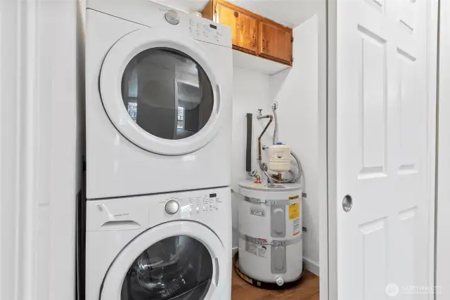 Full size stackable washer and dryer included