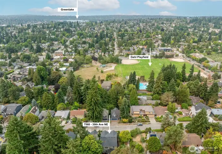 It's a great neighborhood to call home!