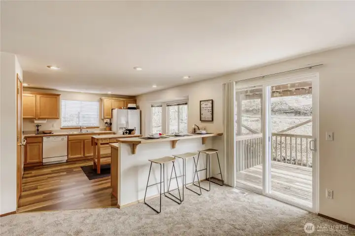 Sliding door to the spacious deck