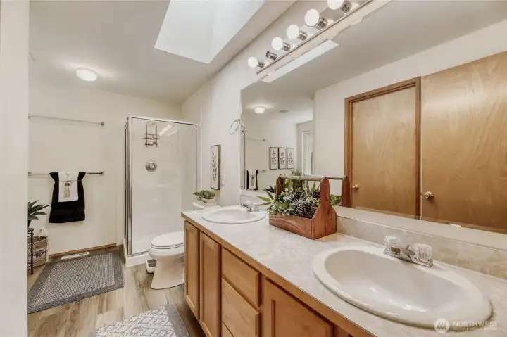 Primary bedroom with 5-piece bath and walk-in closet!