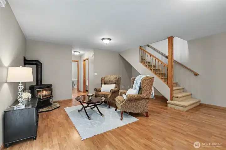 Lower level MIL featuring, a full kitchen, primary suite with a walk-in closet, 1.5 bathrooms and a laundry room.