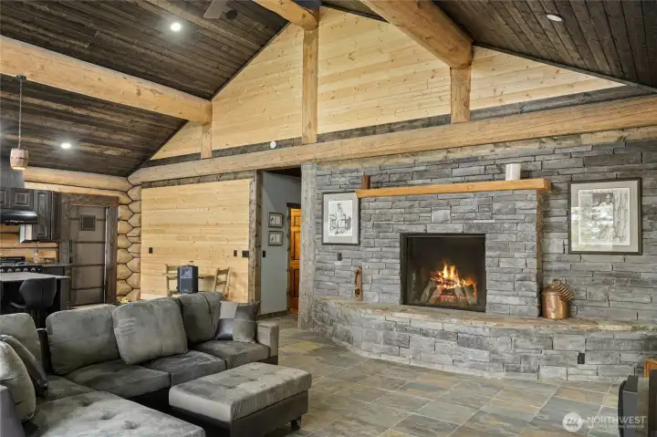 Look at the stone work done here for the fire place, hearth and wall. Absolutely stunning! Look at the stone work done here for the fire place, hearth and wall. Absolutely stunning!