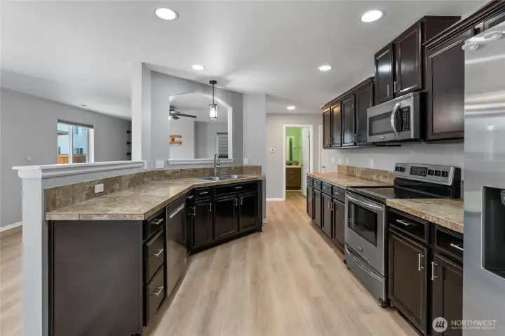 So much counter space to cook your favorite meals