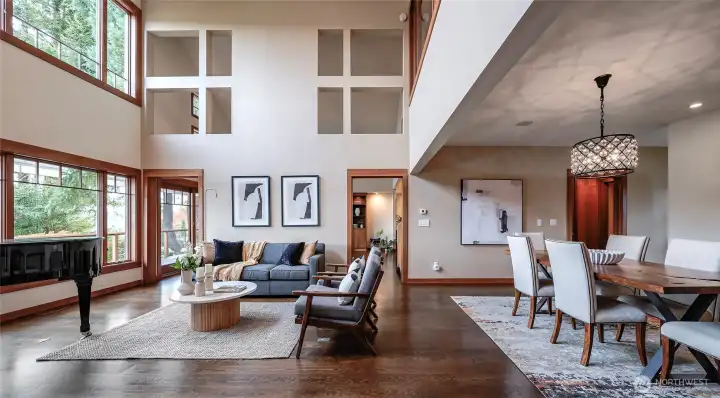 Living room with 20' ceilings